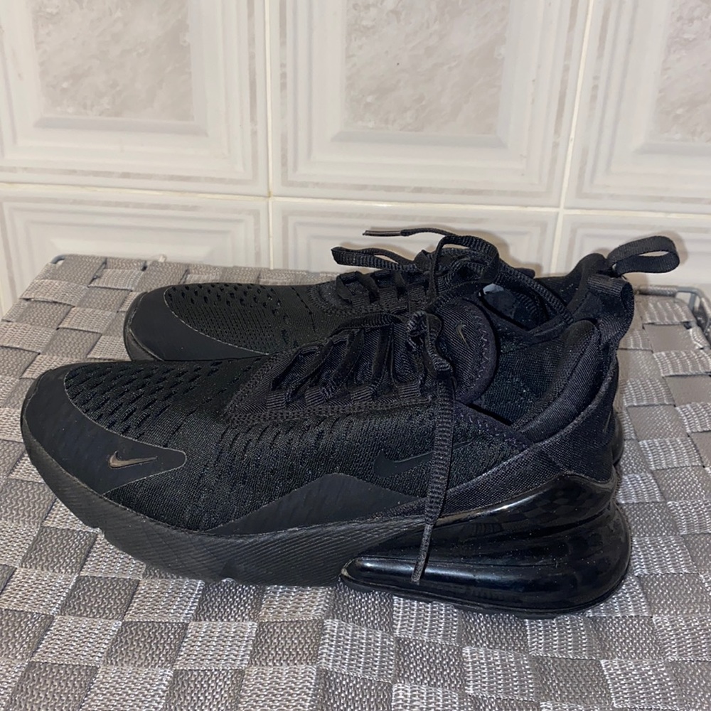 Nike Air Max 270